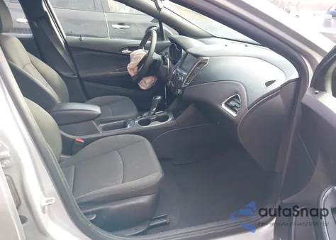 2018 Chevrolet Cruze Lt Auto from USA, damaged, VIN 1G1BE5SMXJ7231092